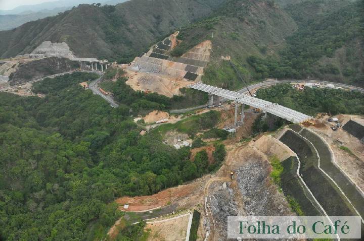 RioSP avança com desmontes de rochas na Serra das Araras (RJ)