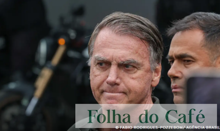 Bolsonaro é preso pela Polícia Federal em Brasília