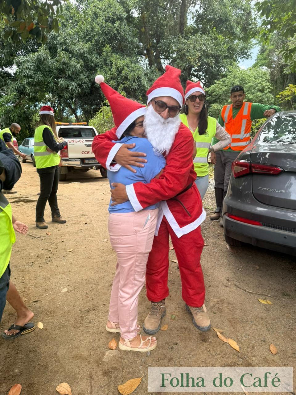 RioSP promove Natal Solidário e presenteia crianças de comunidades próximas às obras da nova Serra das Araras