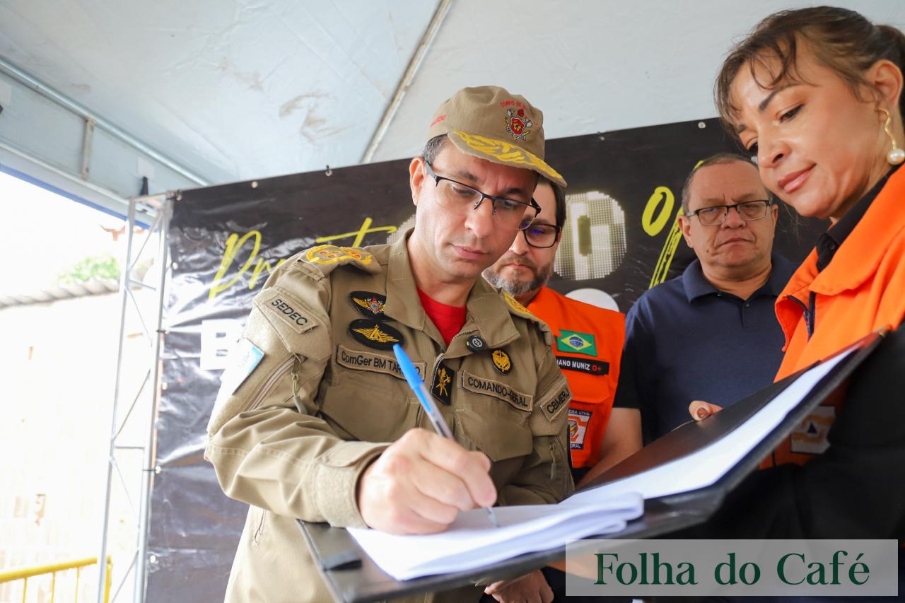Governo do Estado lança pedra fundamental de destacamento do Corpo de Bombeiros em Pinheiral