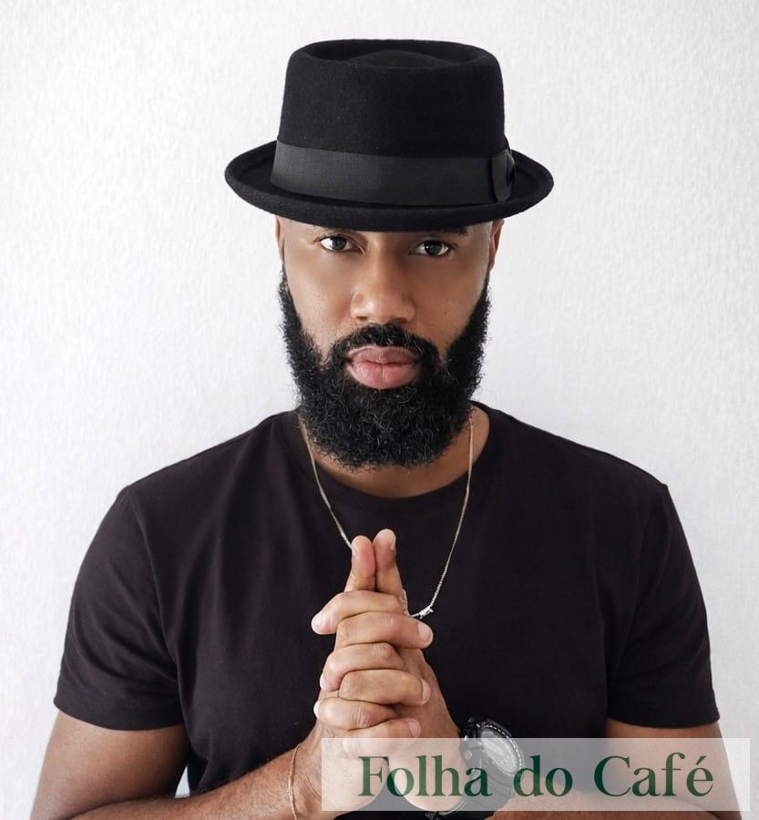 MANIFESTO EM DEFESA DA VERDADE HISTÓRICA