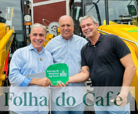 Pezão participa de cerimônia de entrega de máquinas agrícolas do PROMAQ no Rio de Janeiro