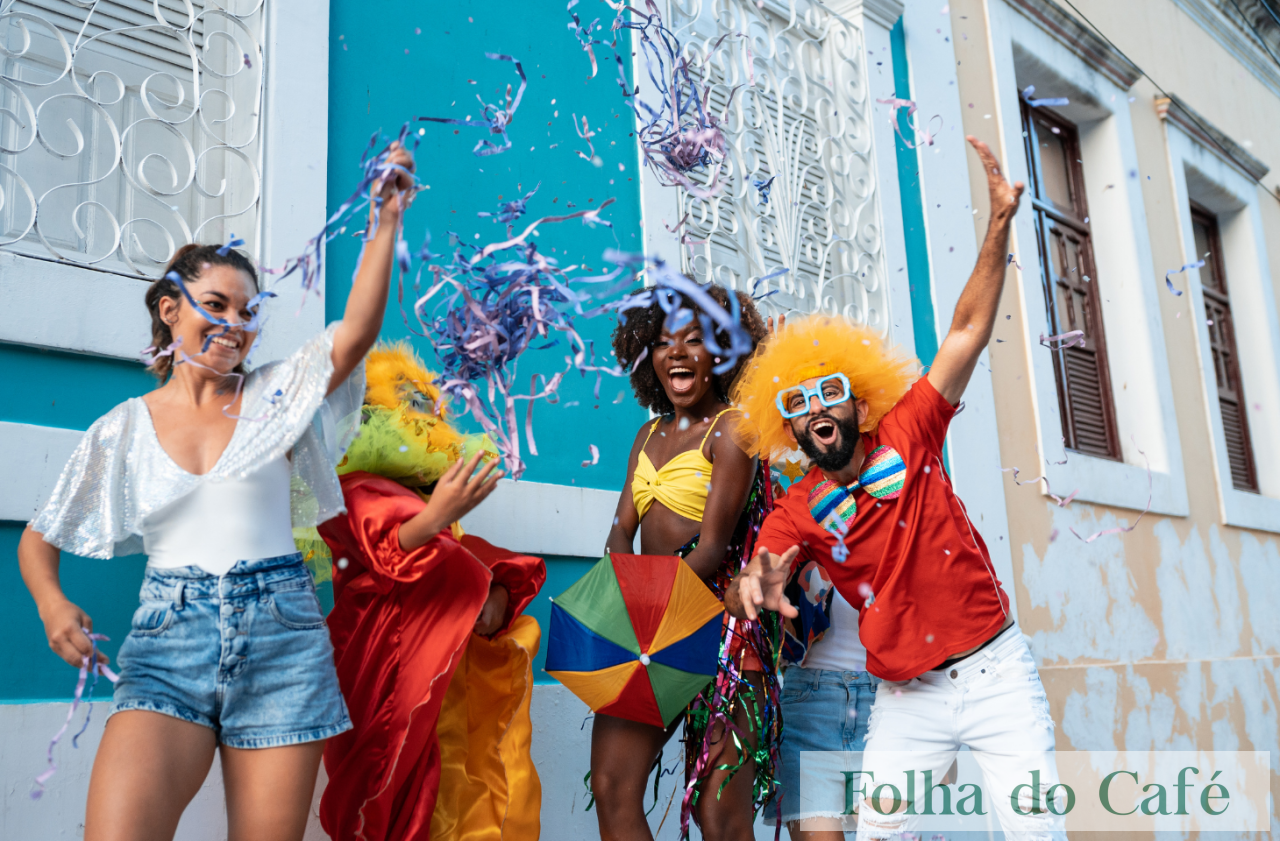 Piraí recebe oficina de Carnaval para artesãos e empreendedores