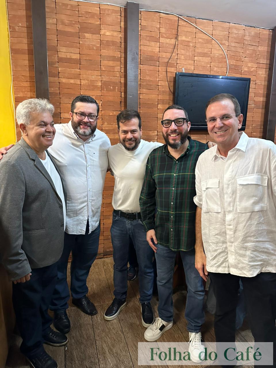 Pré candidato a governador Eduardo Paes visita Barra Mansa