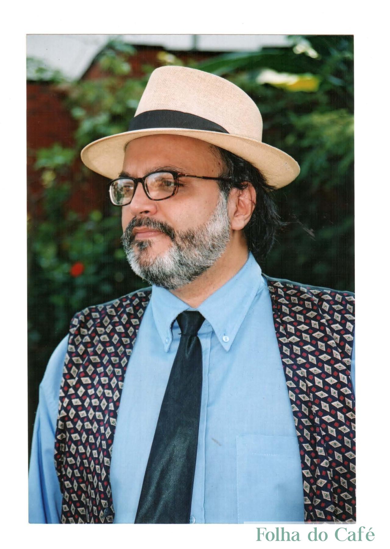 Escritor mineiro Andersen Viana lança livro de contos que tensiona os limites entre literatura e imagem