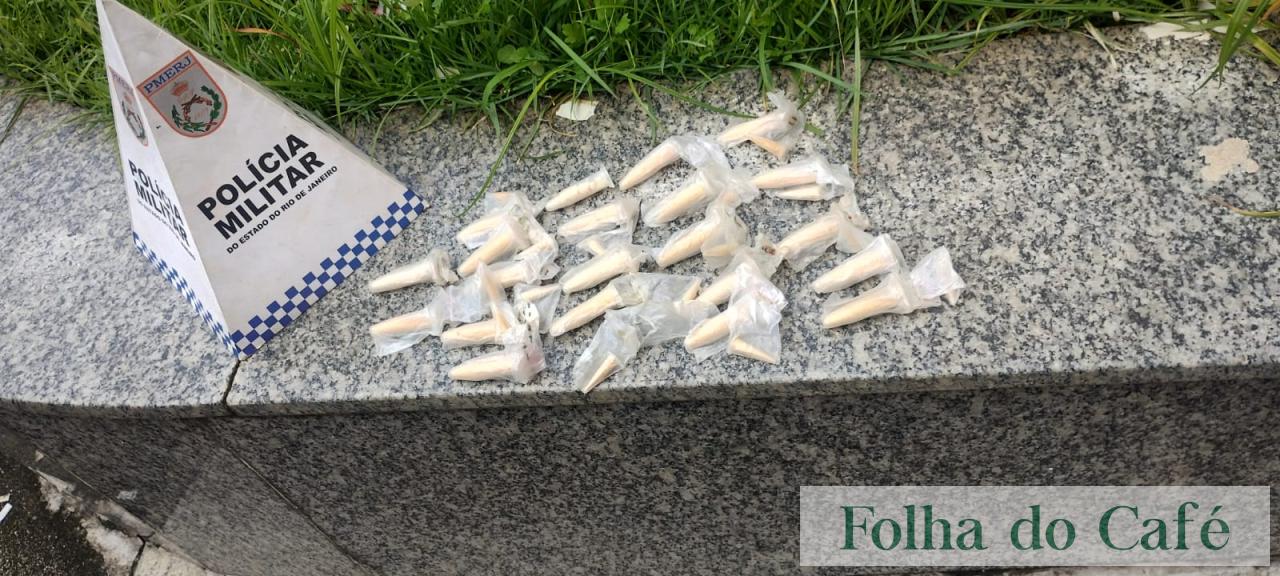 Piraí - Polícia Militar apreende carga de cocaína em Santanésia