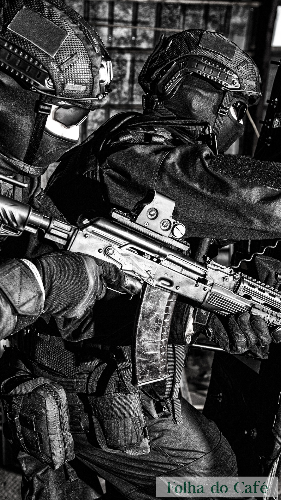 Polícia Civil estoura fábrica clandestina de bebidas destiladas e prende quatro na Baixada Fluminense