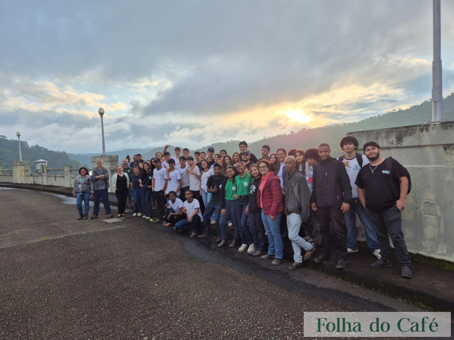 Alunos visitam área preservada em Piraí na Semana do Meio Ambiente