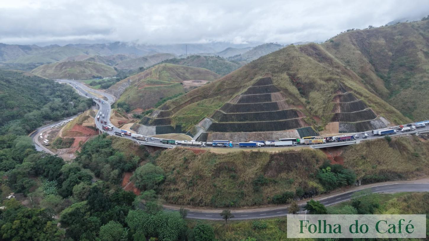 Desmontes de rochas na Serra das Araras continuam nos dias 30 de junho, 1º, 2 e 4 de julho
