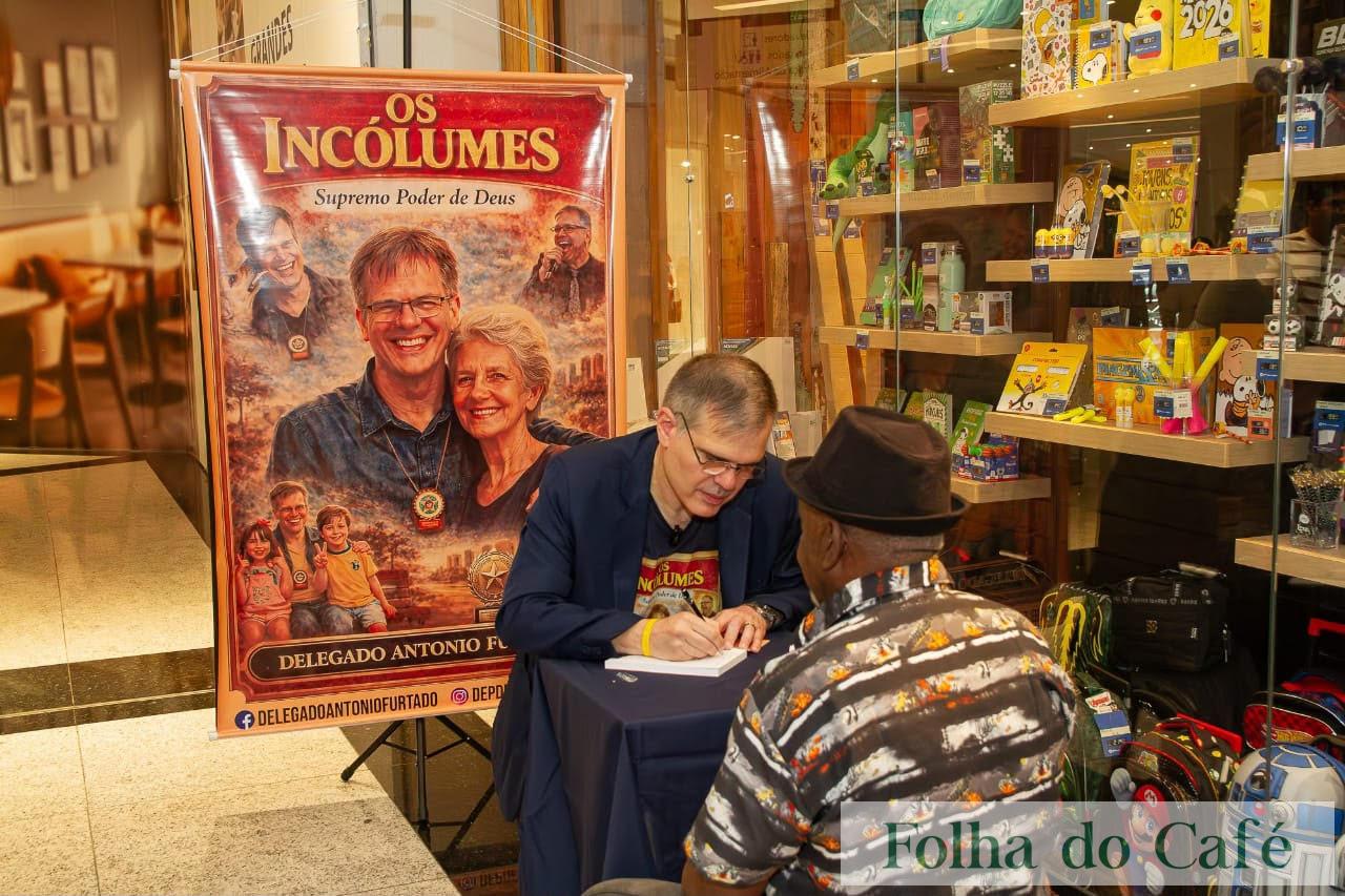Livro de Delegado Antonio Furtado será lançado  primeiro livro em Piraí nesta quinta-feira 11/06