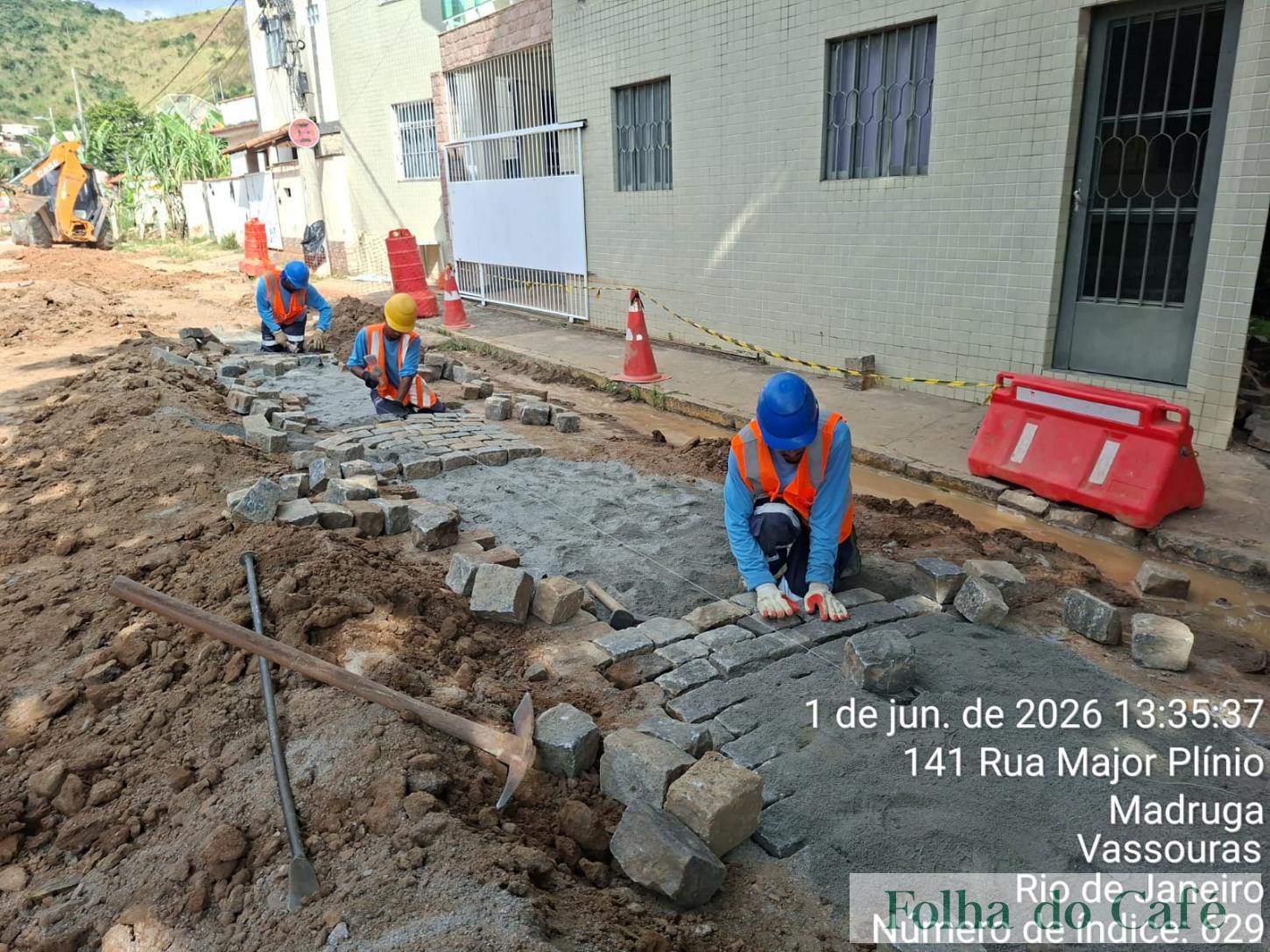 Nova etapa de obras reforça sistema de esgoto em Vassouras 