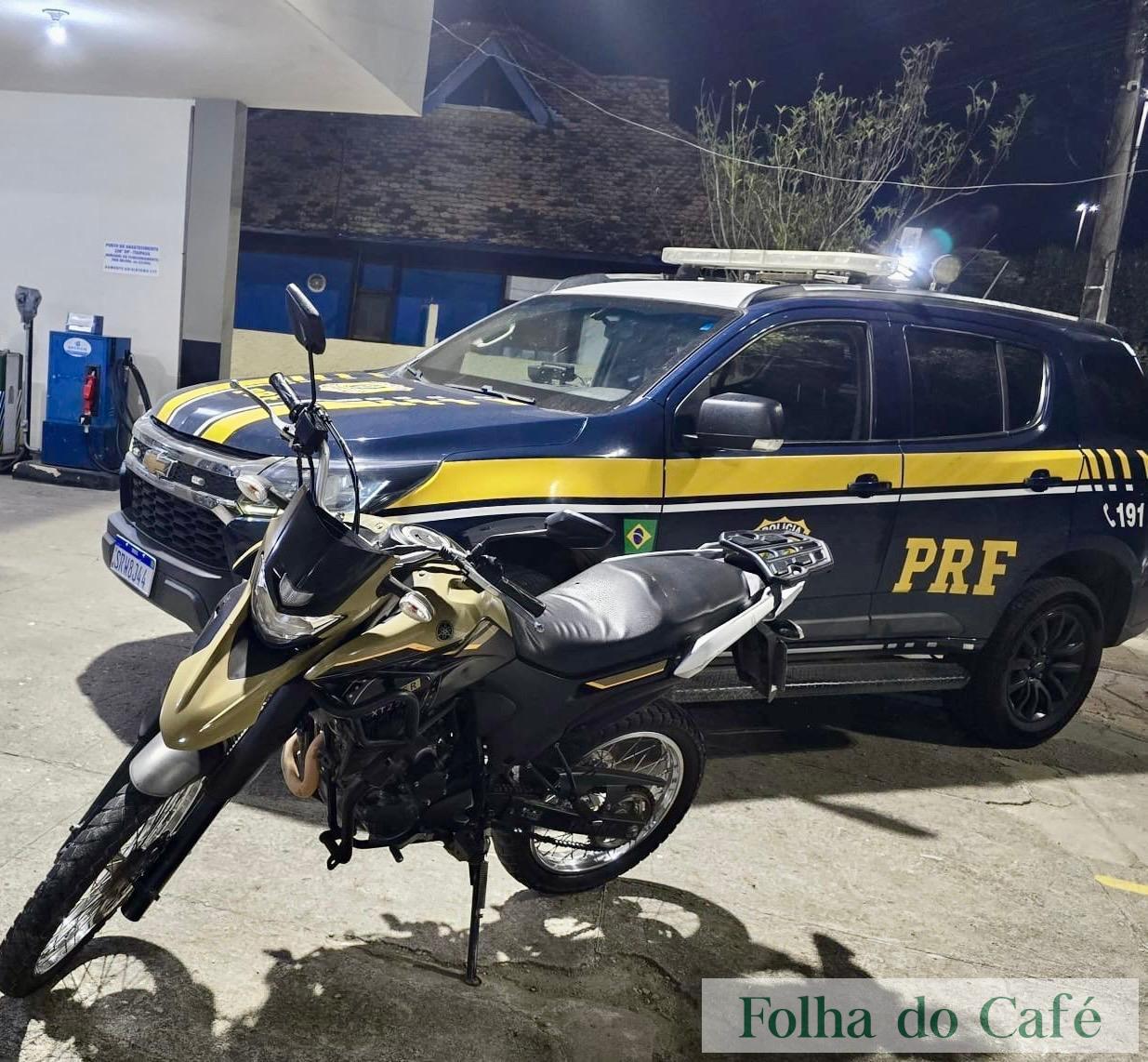 Três Rios - PRF apreende veículo adulterado