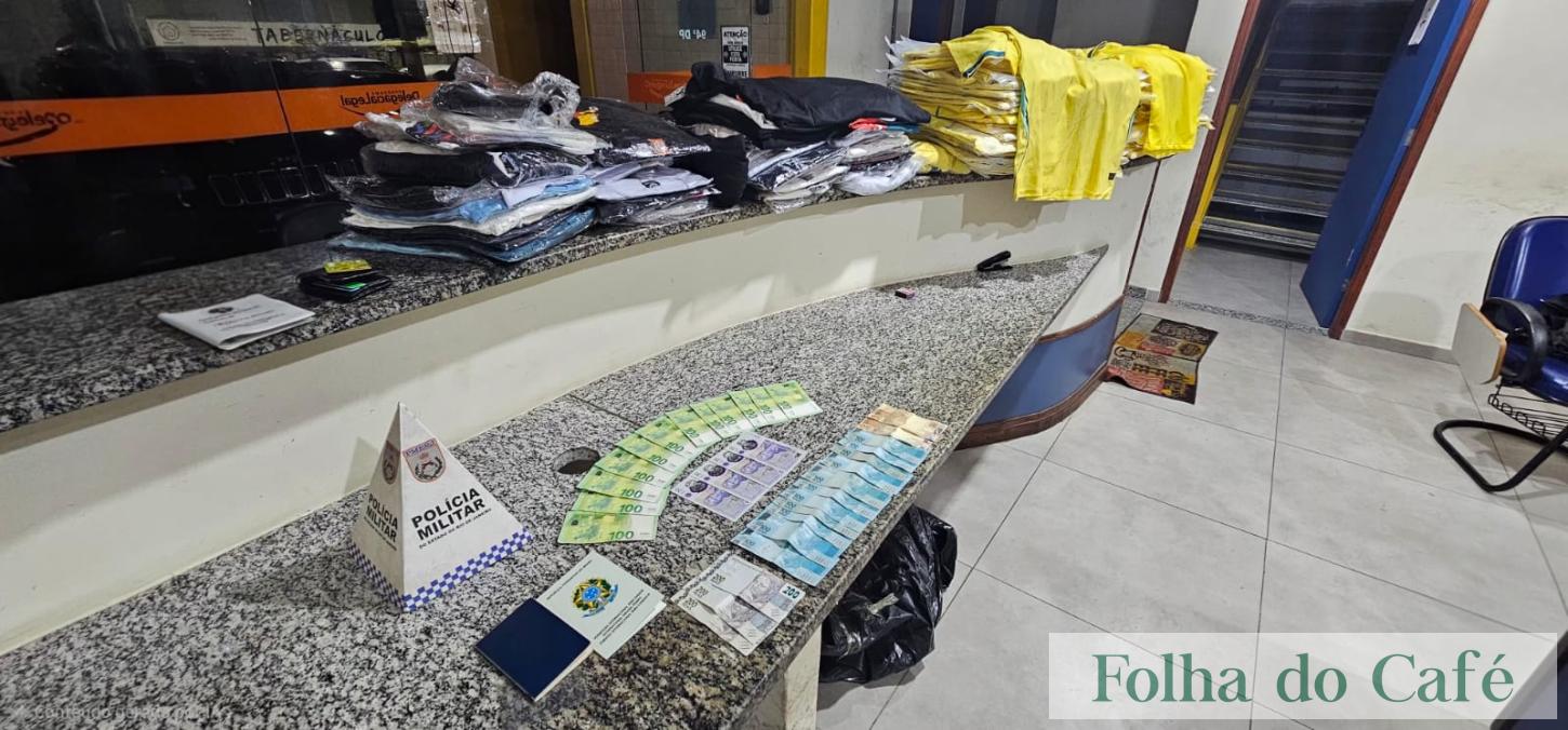 Piraí - PM apreende 250 camisas réplicas em operação contra roubo de cargas na Dutra