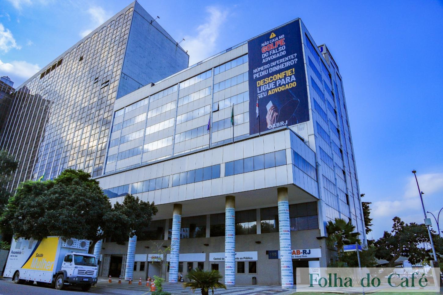 Após pedido da OAB-RJ, Justiça Federal suspende site que oferecia serviços da advocacia de forma irregular