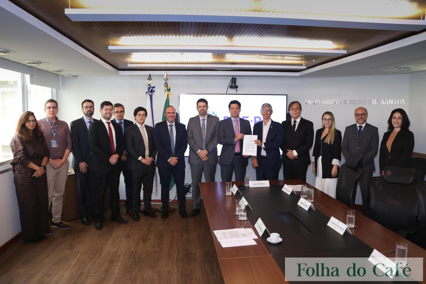 PGE-RJ e UFRJ firmam acordo para desenvolvimento de ferramenta de análise de dados da Dívida Ativa