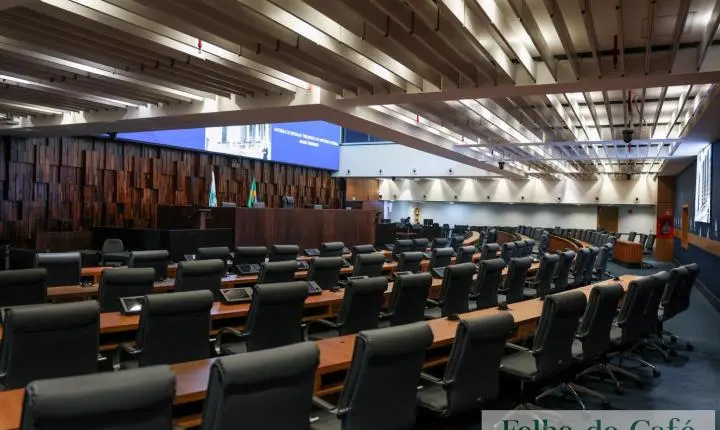 ALERJ tem 40% de renovação e predominância da direita 