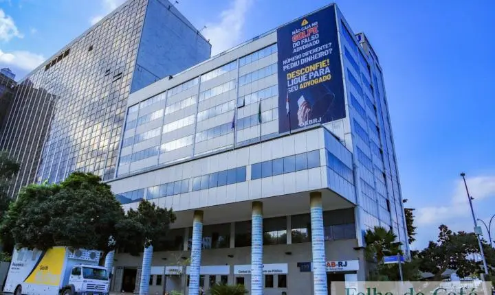 Após pedido da OAB-RJ, Justiça Federal suspende site que oferecia serviços da advocacia de forma irregular
