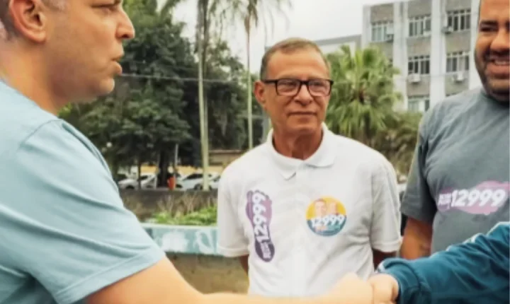 Barra do Piraí - Roberto Betão faz caminhada e panfletagem na feira livre 