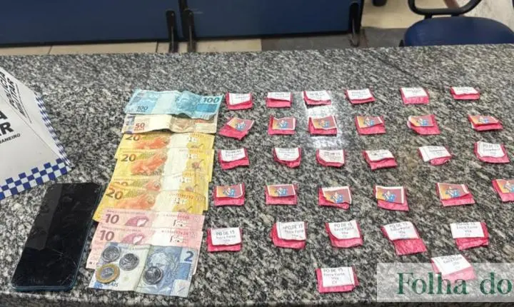 Homem é preso por suspeita de tráfico de drogas no bairro Vila Helena, em Barra do Piraí