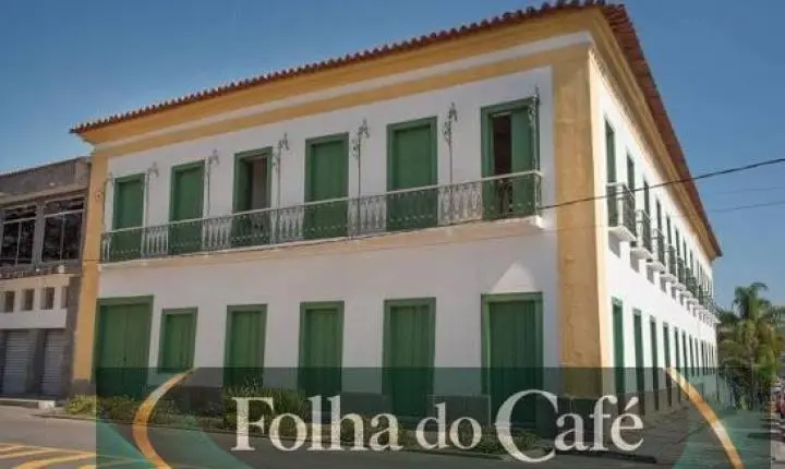 Jovem fica ferido após ataque a tiros em Arrozal 