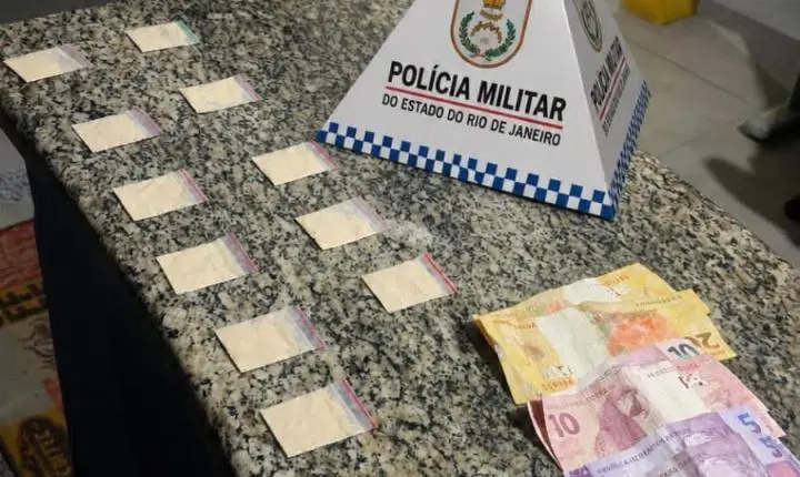 Piraí - Menor é apreendido por fato análogo ao tráfico de drogas no bairro do Asilo