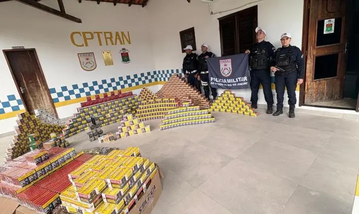 Piraí - Policiais Militares apreendem carga de charutos contrabandeados 