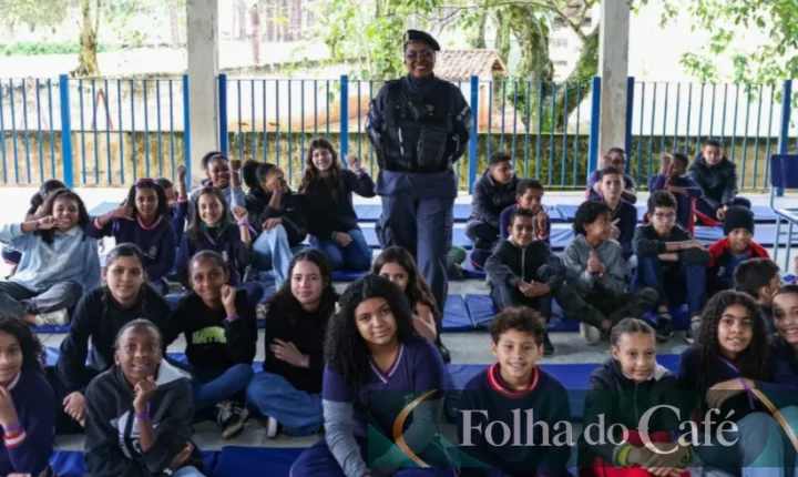 Prefeitura de Barra do Piraí inaugura novo Espaço Barra Lilás em escola municipal de Ipiabas
