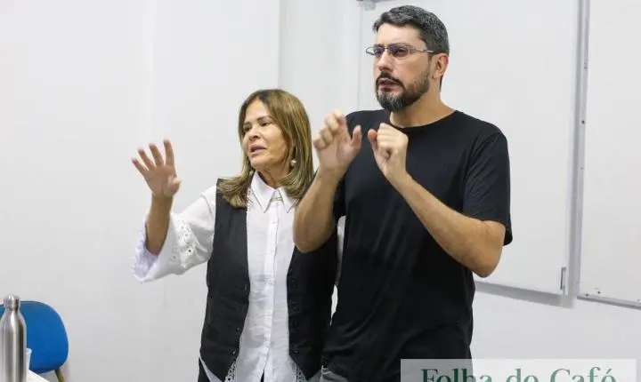 Prefeitura de Volta Redonda inicia curso de Libras para servidores municipais