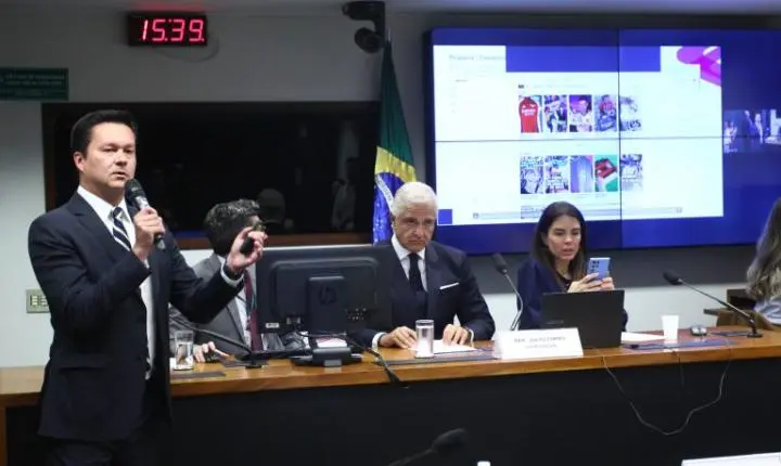 Produtos esportivos falsificados já respondem por 34% do mercado, diz representante do setor