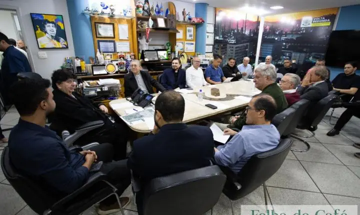 Volta Redonda - Prefeito Neto recebe Dom Luiz Henrique e Monsenhor Alércio